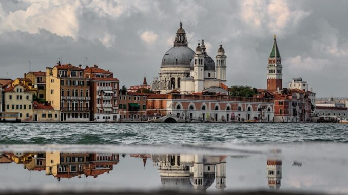 uploaded-image-konak-ve-savunma-stratejileri-1698140558018