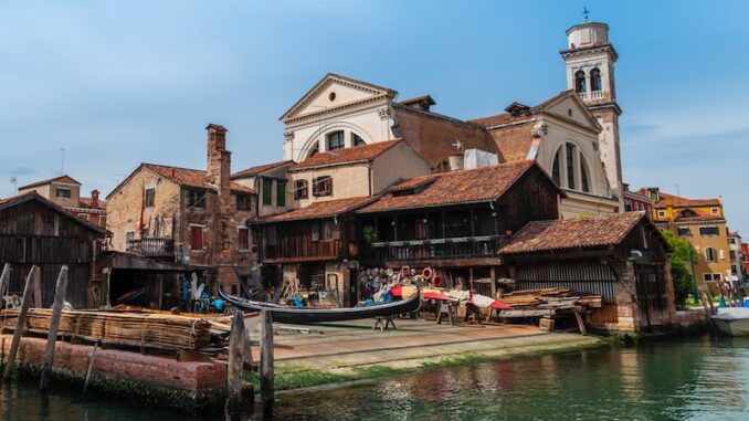 uploaded-image-konak-ve-silah-denetimi-1698140558743